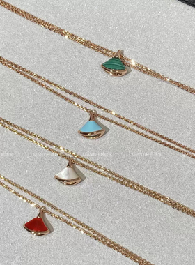 QIANYI仟意珠宝【扇子系列】白富美满钻镶嵌扇形吊坠镀18k金手链