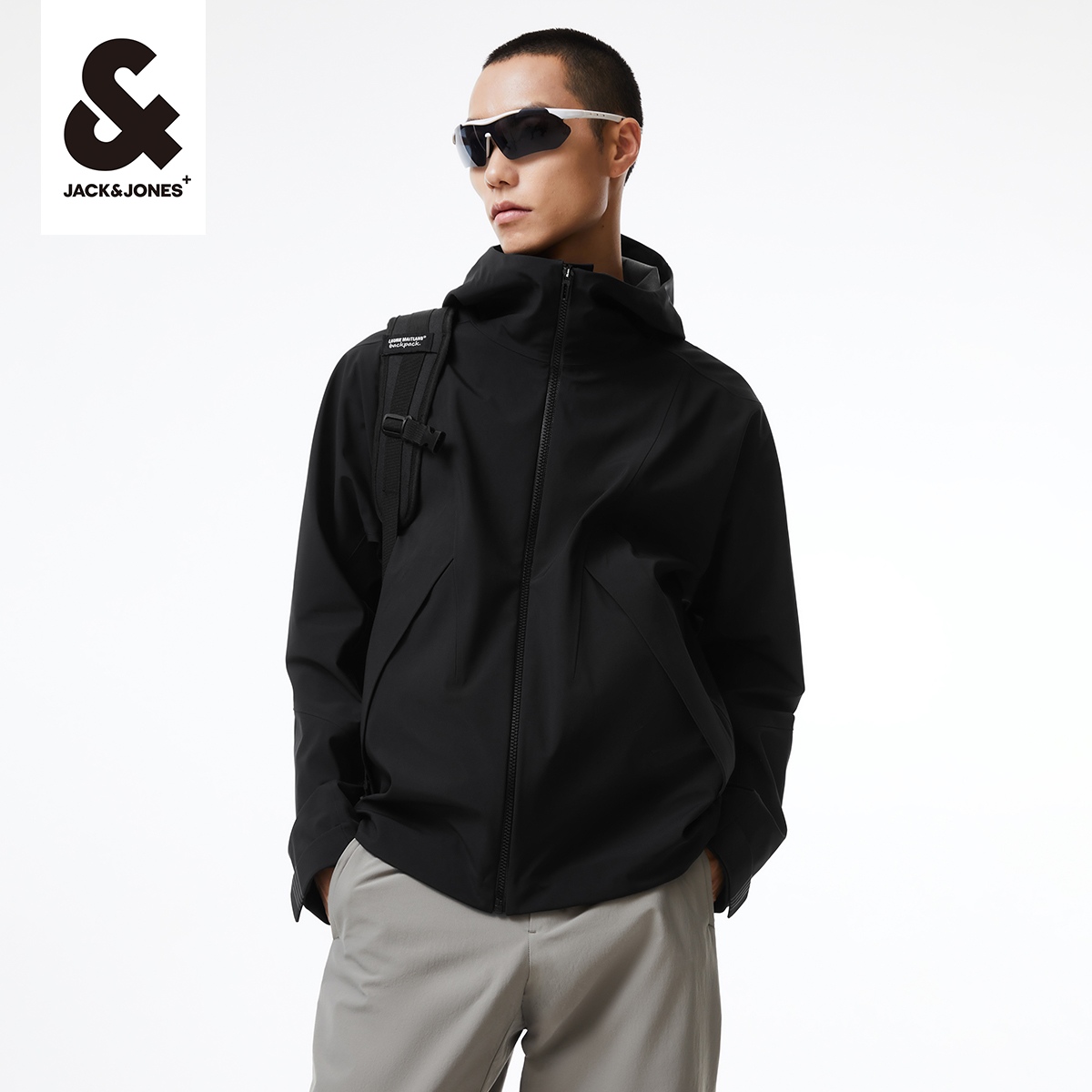 outlets杰克琼斯早秋新款时尚基础衣服户外潮纯色连帽外套男装
