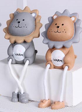 ins风北欧创意可爱个性吊腿吊脚娃娃房间家居装饰品卧室内小摆件