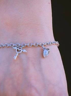 网红闺蜜手链二人ins闺蜜信物姐妹一对爱心锁相吸情侣款不锈钢