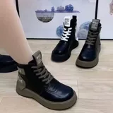 Martens, низкие модные короткие сапоги для отдыха в английском стиле, ботинки на платформе, коллекция 2022, мягкая подошва, в британском стиле