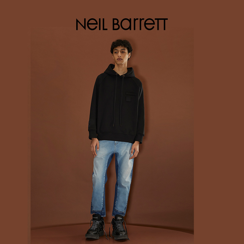 NEIL BARRETT/尼奥贝奈特22秋冬男式连帽套头卫衣-图0