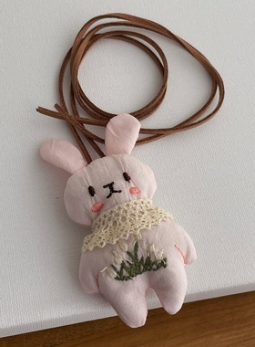 布艺立体卡通小熊玩偶项链女蘑菇蜗牛兔子挂饰可爱百搭儿童毛衣链
