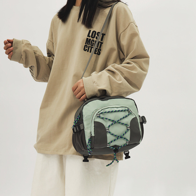 女休闲爬山母婴迷你妈咪外出双肩包 圣利威双肩背包