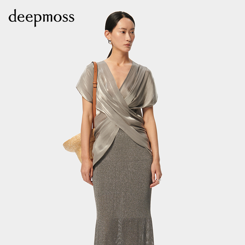 【deepmoss】2024春夏新款女装时尚休闲缎感水泽交叠褶涧凉感衬衫 - 图0