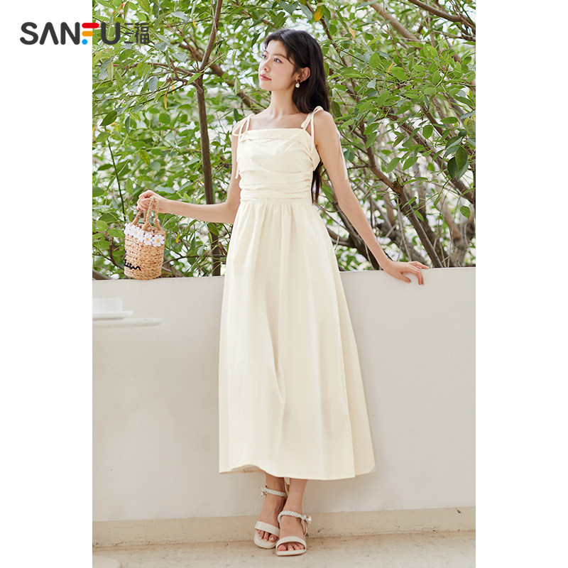  三福outlets店连衣裙