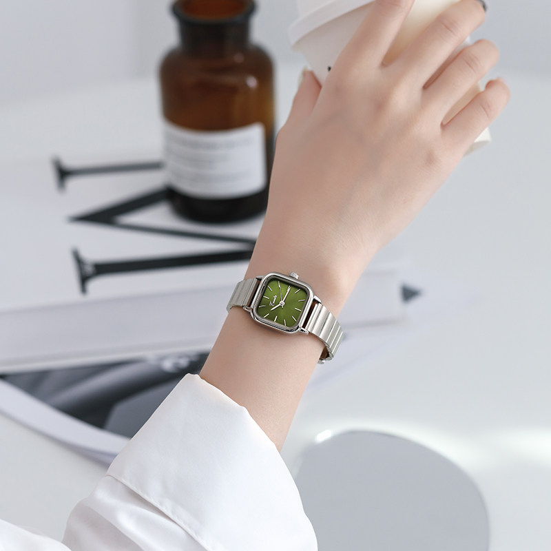 小众高级感钢带气质简约学生风手表 依文琳手表国产腕表