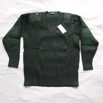 New product cadre deep green sweater V collar thickened autumn and winter pine branches green sweater outdoor casual suede pure sheep