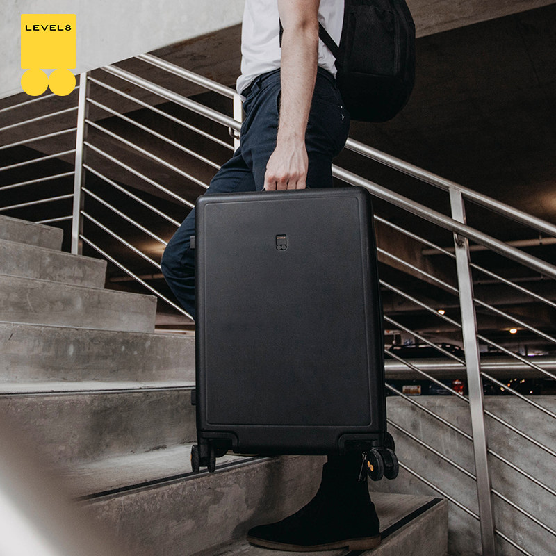 地平线8号男24寸大容量登机密码箱 地平线8号旅行箱