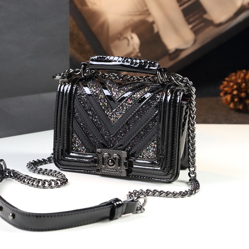 拼块女2020新款百搭单肩漆皮斜挎包 忆香箱包女士包袋