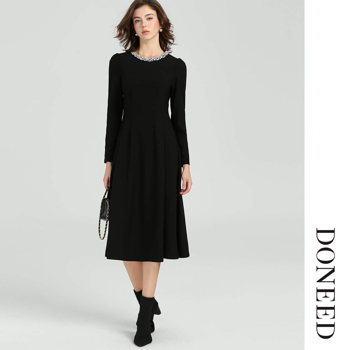 DONEED2025冬季新款水钻钉珠圆领收腰长袖气质优雅时尚连衣裙女
