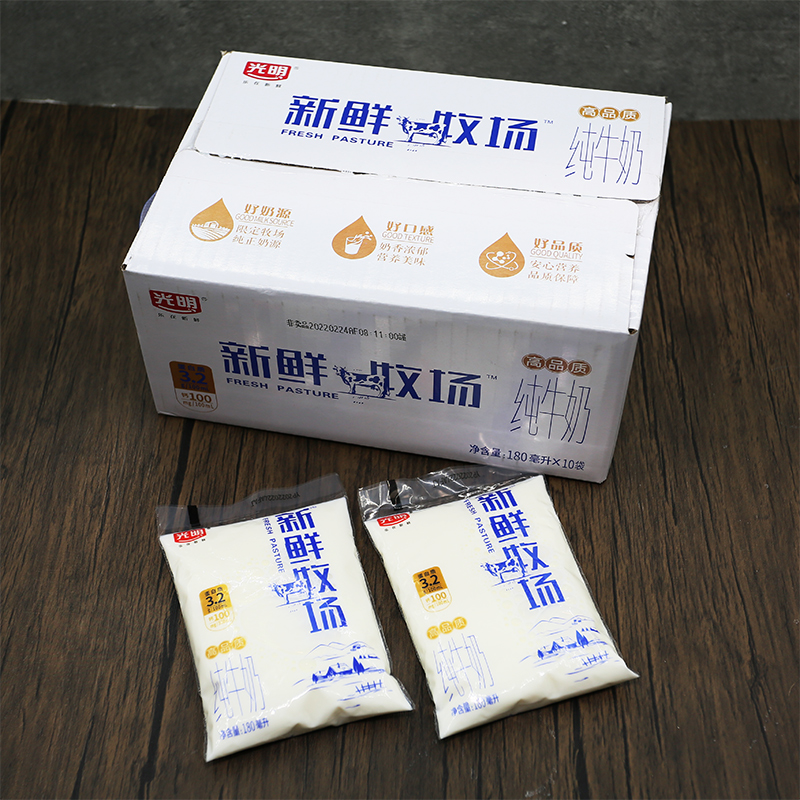 光明新鲜牧场180ml*12袋纯牛奶高温灭菌乳小白袋装早餐整箱奶 - 图1