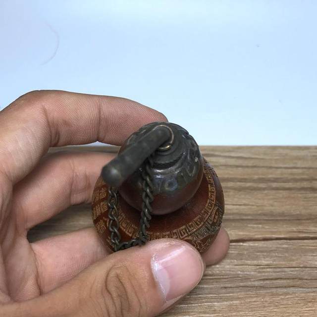 Antique miscellaneous gourd carved snuff bottles, antique wood carvings, gourd snuff bottles, random patterns