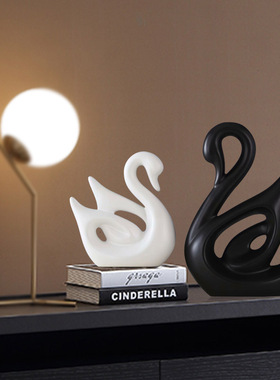 电视柜书桌黑白天鹅装饰品装饰品