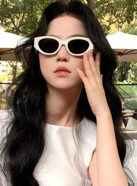 2025新款猫眼太阳眼镜女款高级感白框抗UV遮阳防晒太阳眼镜拍照出