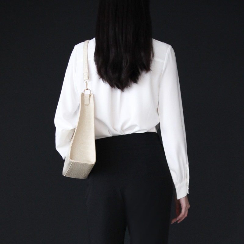 职业正装白色长袖女设计感小众衬衫 人彩衣村衬衫