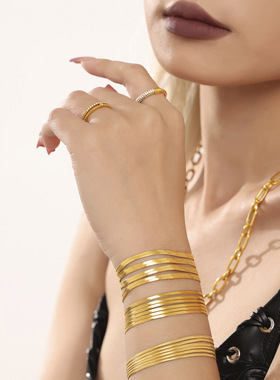 欧美夸张多层叠戴刀片链手链钛钢PVD真空镀金女时尚气质高端手饰