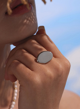 摩天轮欧美风简约光面椭圆戒指小