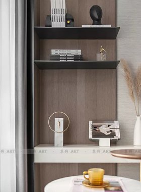 现代简约时尚风样板房几何装饰品