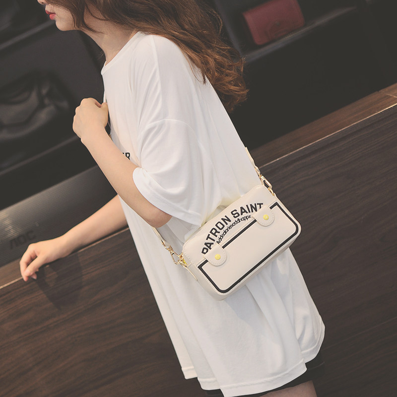 小众设计女士轻奢新款潮2022感包包 名雅娜女士包袋