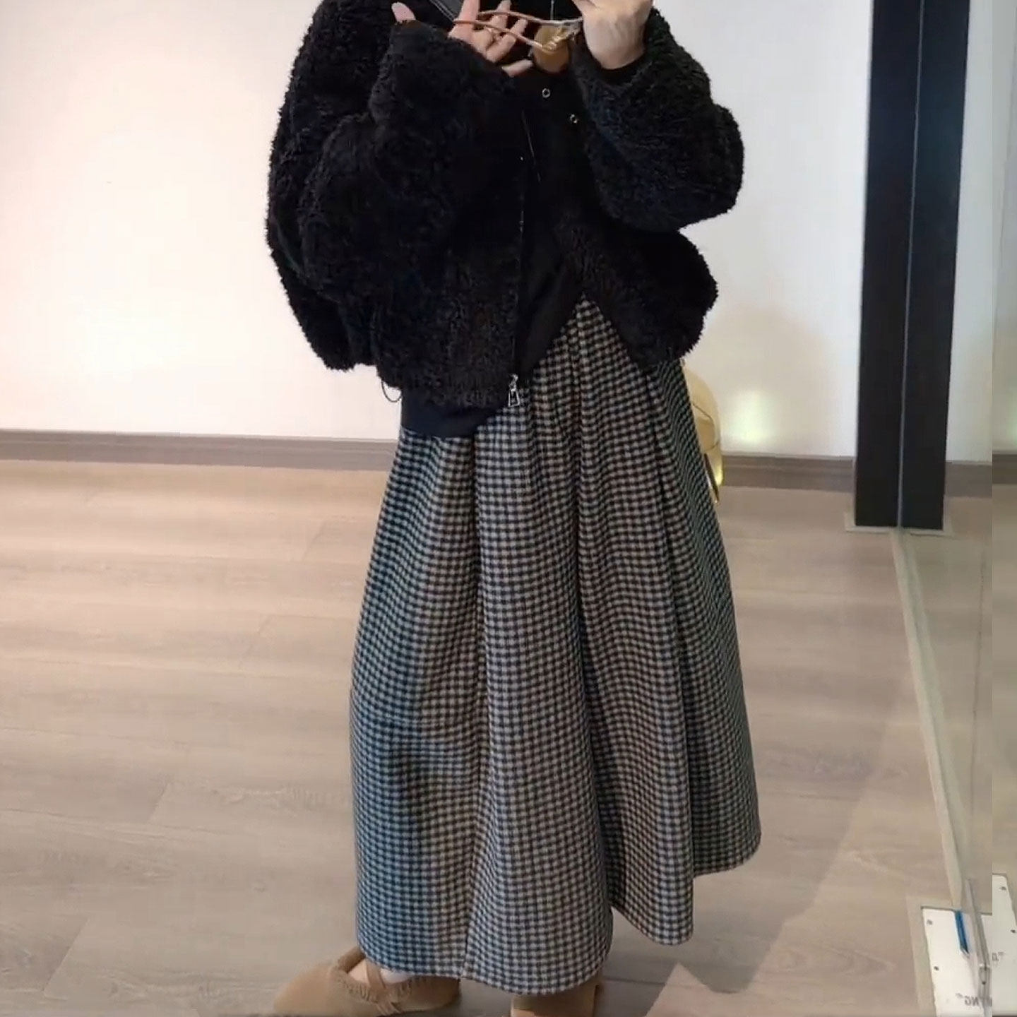 2026新款加厚加绒格子裤女秋冬宽松休闲阔腿裤毛呢弯刀裤八分裤子,淘宝优惠券,粉丝福利购,淘宝优惠卷