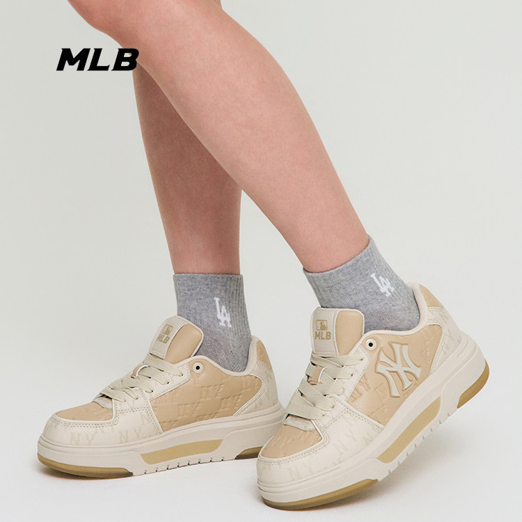 MLB官方男女印刻老花厚底增高运动板鞋SXM07