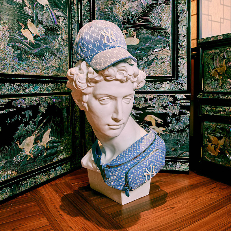 mlb官方男女胸包复古老花潮斜挎包 MLB女士包袋