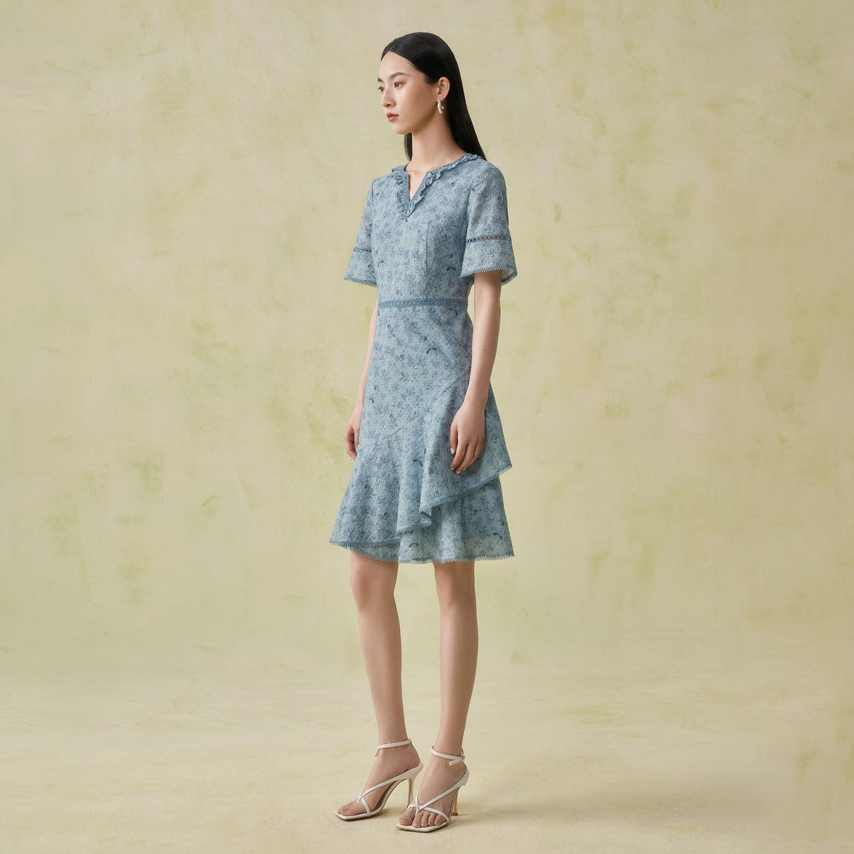  vgrass女装连衣裙