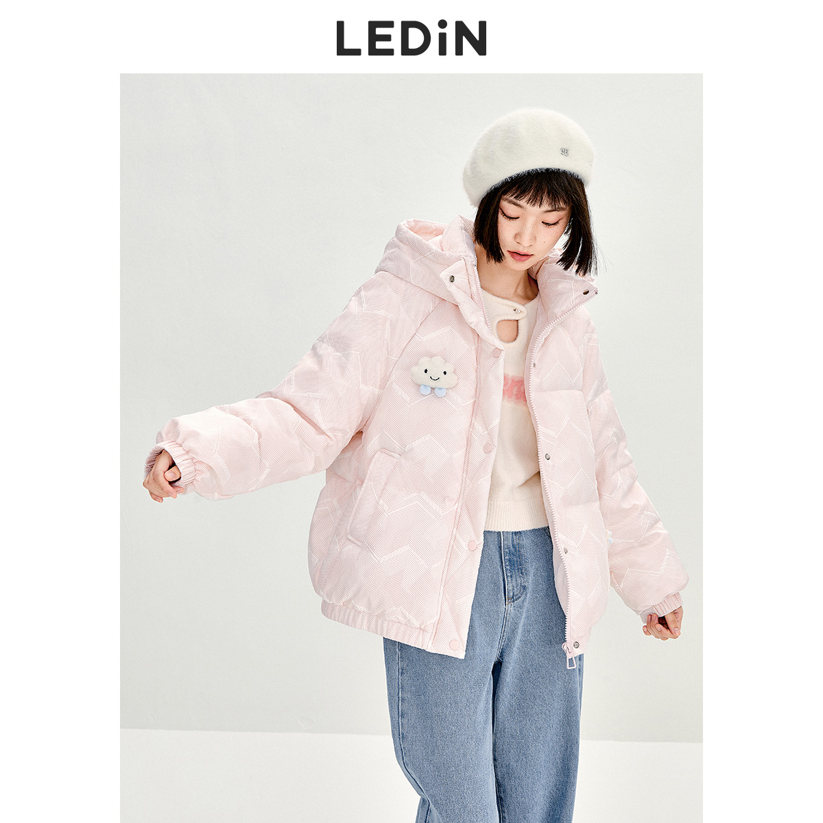 乐町甜美云朵羽绒服冬季新款连帽短款羽绒女宽松设计感小个子