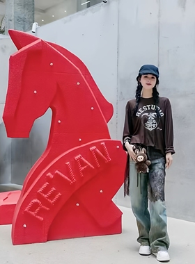 马头摆件新年元旦美陈商场装饰