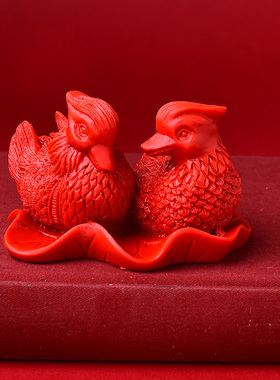 天然朱砂一对鸳鸯摆件百年好合天生一对礼物结婚床头红色摆件紫金