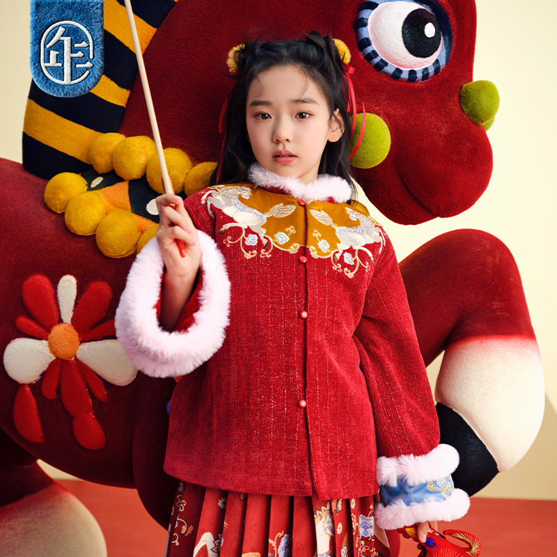【董璇同款】年衣童装汉服套装女童冬季儿童马面裙唐装加绒拜年服,淘宝优惠券,粉丝福利购,淘宝优惠卷