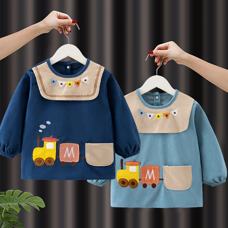 Autumn and winter baby boy smock waterproof and anti-dirty children's bib 2025 new winter set cotton clothing kindergarten reverse dressing