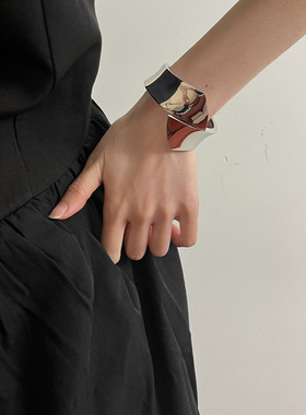 日系coopkoop欧美亮面几何手环简风一字边宽版对称开口手镯合金