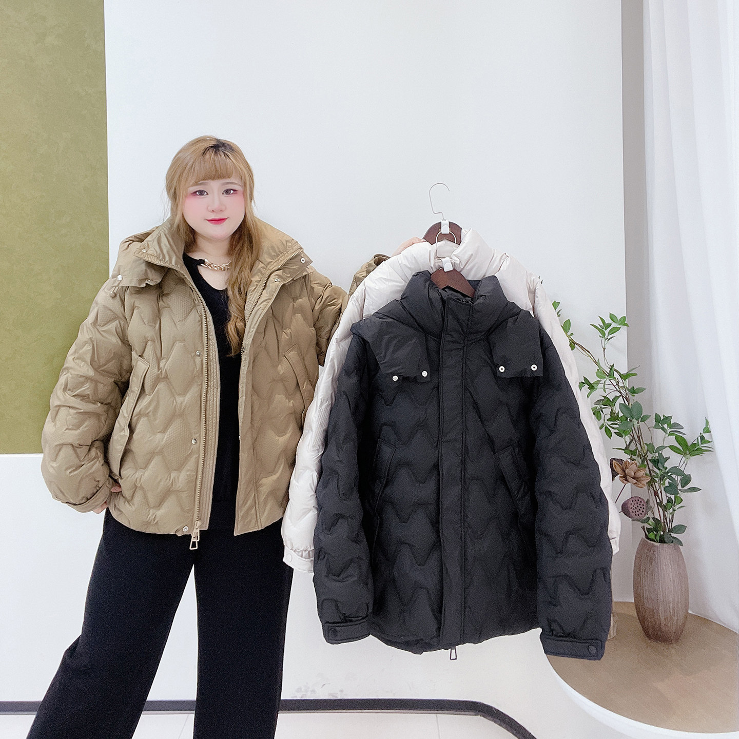 胖莹莹大码女装2025冬季加肥加厚简约保暖菱格遮肉连帽羽绒服外套,淘宝优惠券,粉丝福利购,淘宝优惠卷