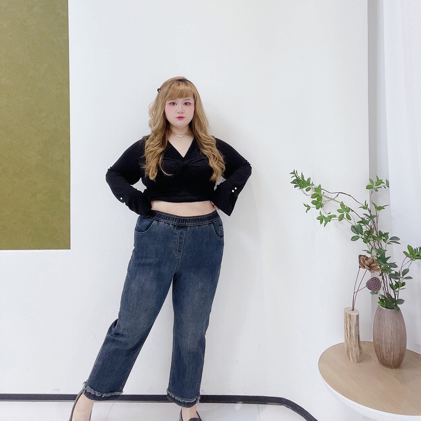 300斤加肥加绒休闲裤胖莹大码女装直筒高级感卷边加厚显瘦牛仔裤,淘宝优惠券,粉丝福利购,淘宝优惠卷