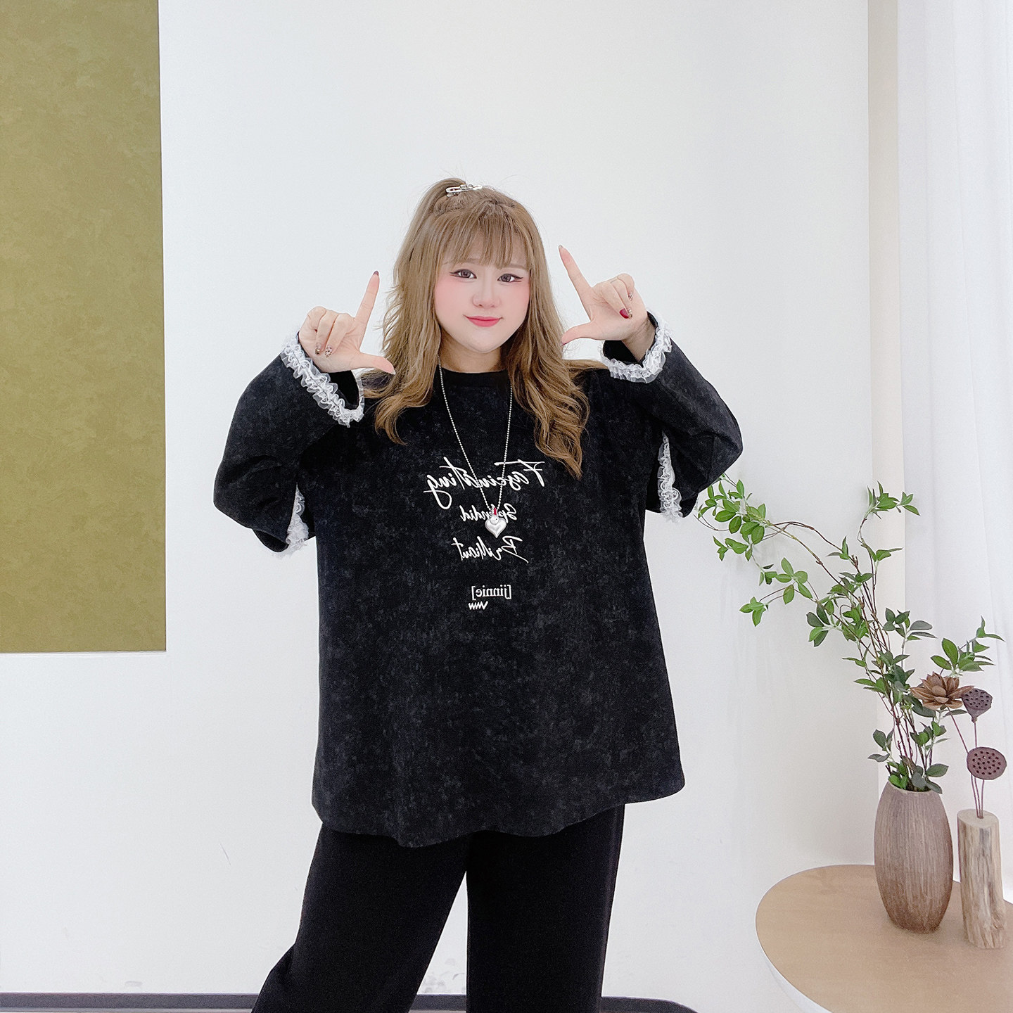 胖莹莹大码女装200斤胖mm设计感甜酷蕾丝花边扎染减龄休闲上衣T恤,淘宝优惠券,粉丝福利购,淘宝优惠卷