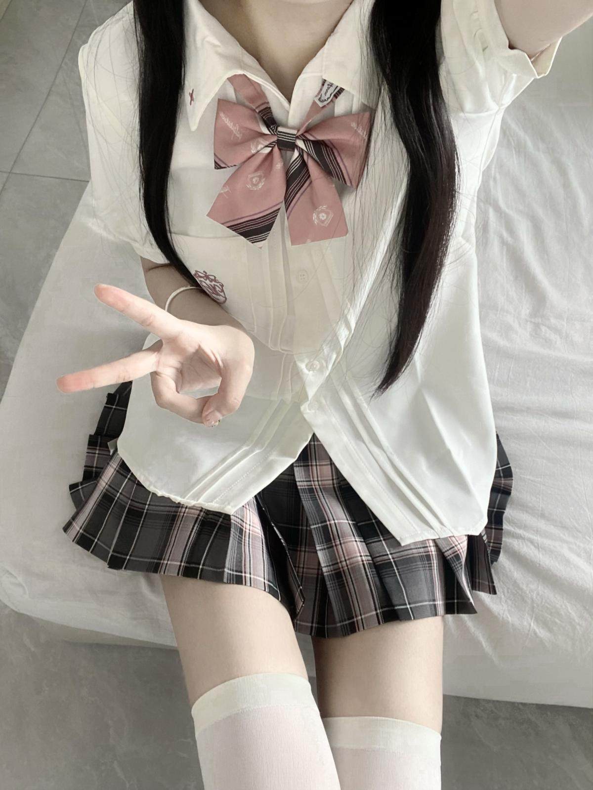 春日部【野川莓莓】原创白色衬衫风琴褶刺绣jk制服少女长短袖春夏,淘宝优惠券,粉丝福利购,淘宝优惠卷