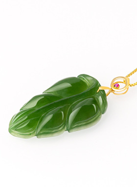 菠菜绿老料和田玉碧玉树叶叶子正品18K金镶嵌天然玉石项链男女款