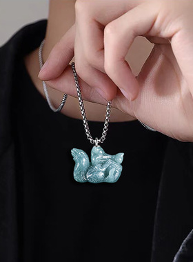 天然a货翡翠蓝水松立体小松鼠卡通吊坠冰种玉石男女款可爱玉坠