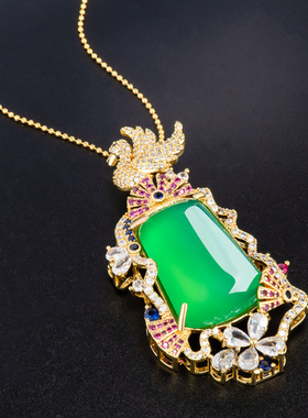 正品天然绿玛瑙无事牌铜镀金镶冰种玉石吊坠玉坠女款项链时尚挂件