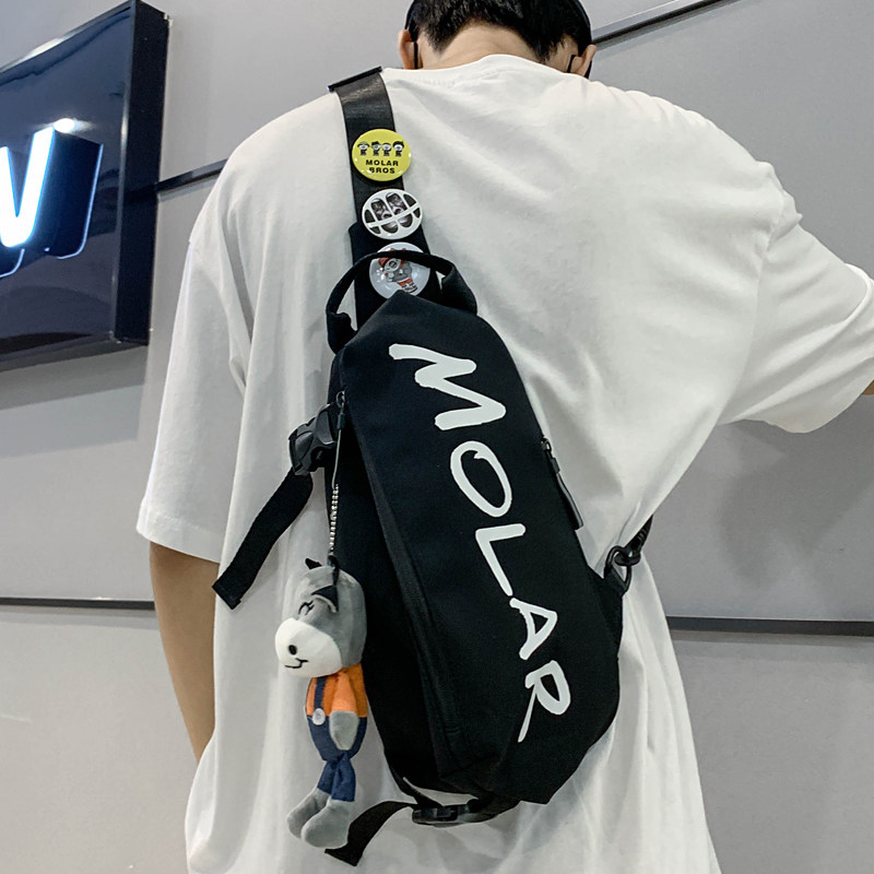 ins日系男士夏季胸包运动包包 途趣箱包男士包袋