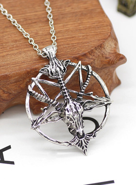 暗黑风格锌合金镂空男士吊坠项链