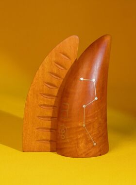 源头工厂天然雷击木镶银日宫月府六七星款圣杯道家用品雷击枣木