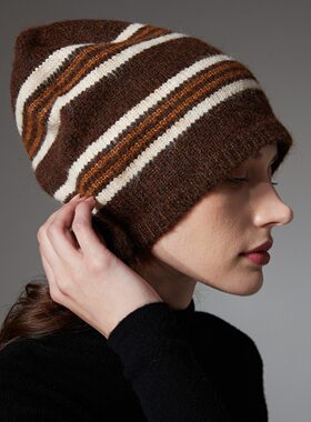 2025 Men And Women's INS Casual Fashion Striped Knitted Hat