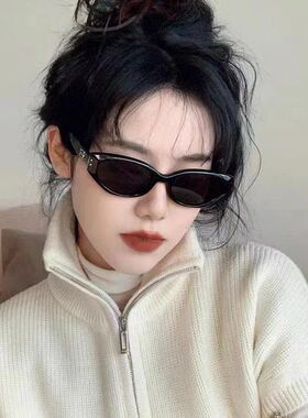 2024太阳眼镜女黑色墨镜猫眼小窄