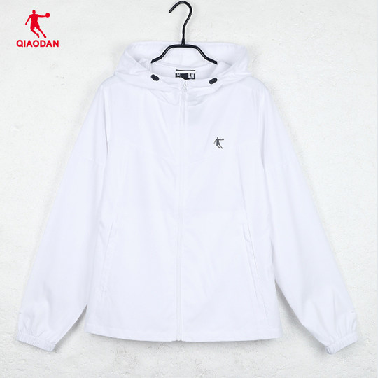 乔丹风衣女2025冬季新款户外百搭立领拉链连帽夹克长袖上衣外套