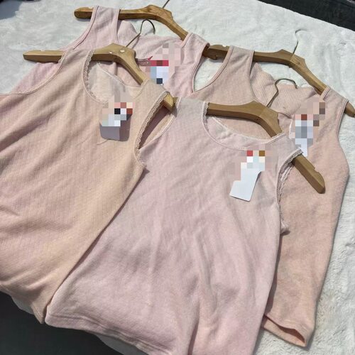 软糯！外贸日本单女空气棉圆领蕾丝花边超弹打底无袖背心保暖马甲 - 图3