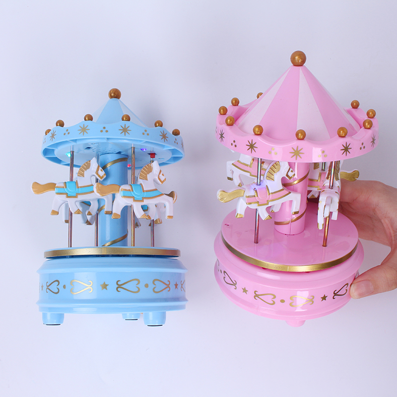 旋转木马生日蛋糕装饰音乐盒钢琴儿童情人节礼物节日创意摆件配件