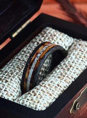 跨境圣熙爆款不锈钢情侣戒指饰品厂家直发菱形红木间白木